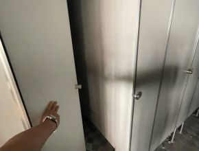 Thi công vách ngăn tấm composite phòng tắm và nhà vệ sinh Công ty Cơ Khí Nam Phát