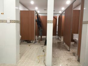 Thi công vách ngăn tấm composite phòng tắm và nhà vệ sinh Công ty Cấp Nước Đồng Nai